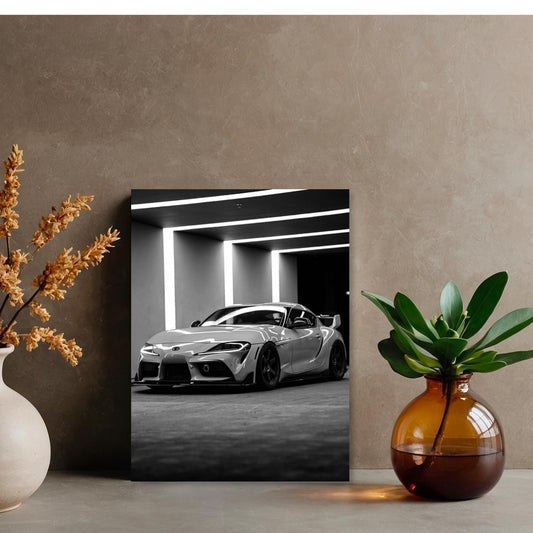 Poster Métal Toyota Supra MK5 – Art Mural Voiture Sportive Japonaise | Impression Aluminium Brillante Décoration Garage